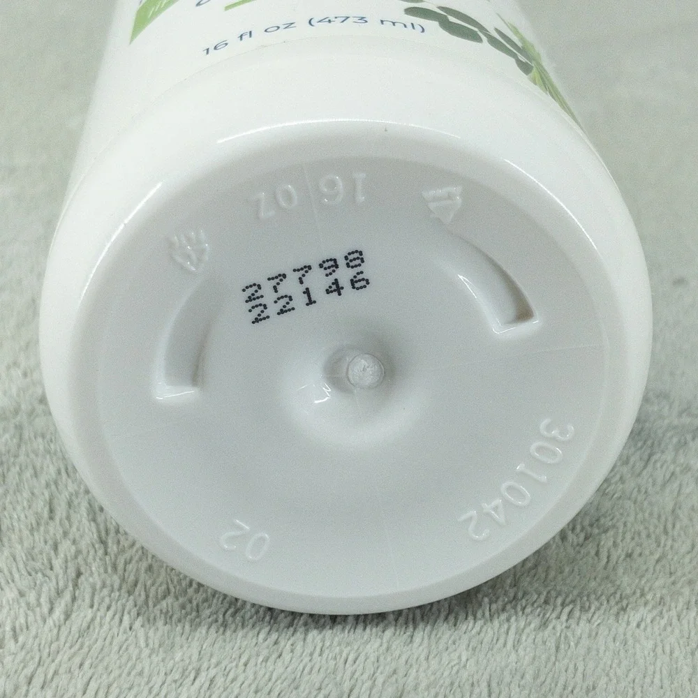 Kiss My Face Goat Milk Hand & Body Lotion‎ 16oz Pump Eucalyptus Lemongrass